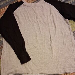 Bugle Boy Gray and Black Long Sleeve Tee
